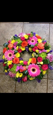 Vibrant mixed wreath